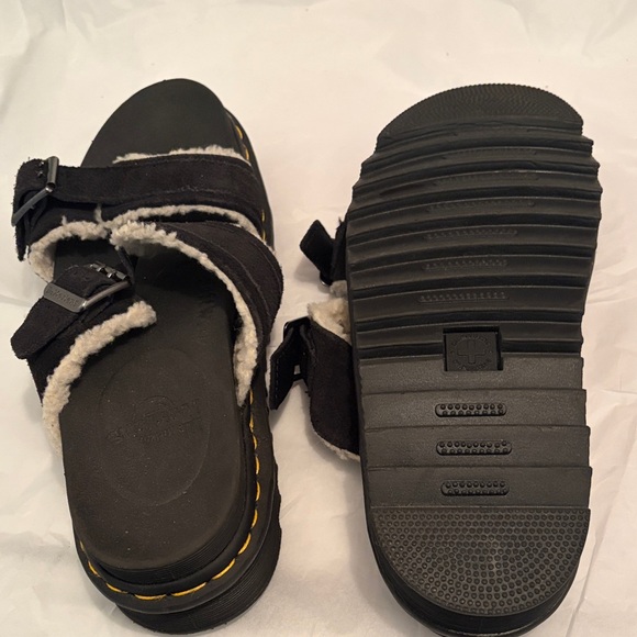 Dr. Martens Black Shearling-Lined Slide Sandals with Yellow Stitching - Picture 4 of 5